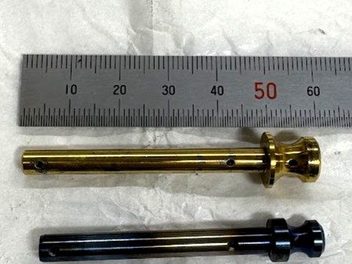 Nプロジェクトとエルエイオートのパッドピンを直尺と並べた比較