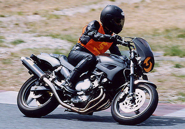 ZeaLサーキット走行